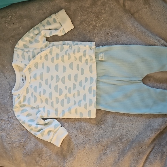 Primark baby newborn 2 piece - Picture 1 of 11
